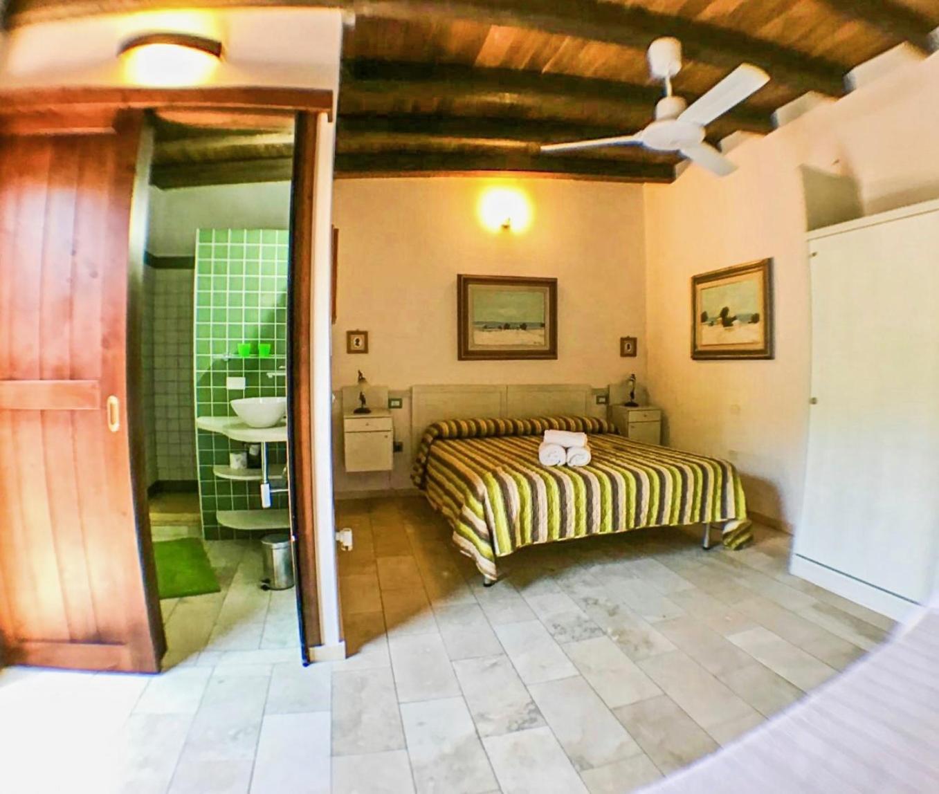 Guest House Villa Verde - Short Term Room Rentals Torre delle Stelle Exterior foto